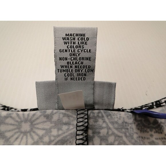 Catherines Womens Tank Top Black & White Petite 1x 18/20WP - Picture 8 of 8